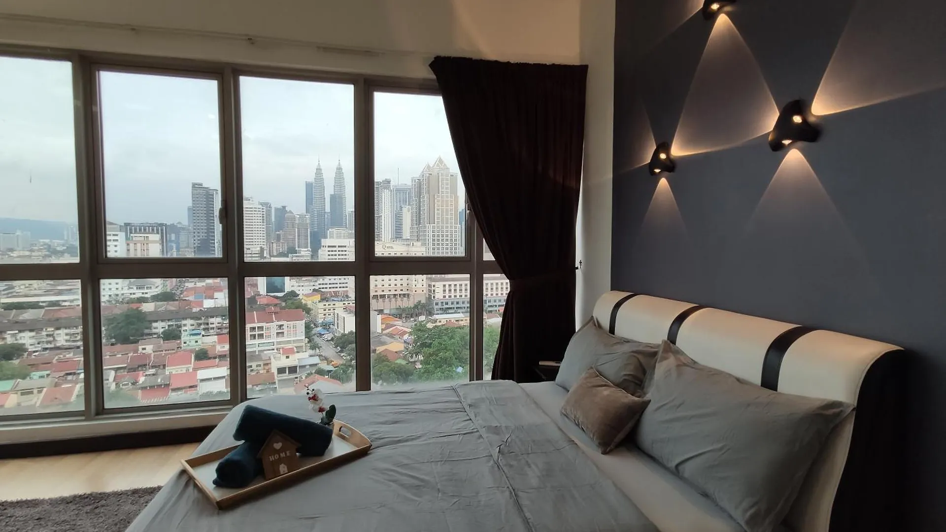 Regalia Residence And Suites By Awesomestay Kuala Lumpur Malaysia