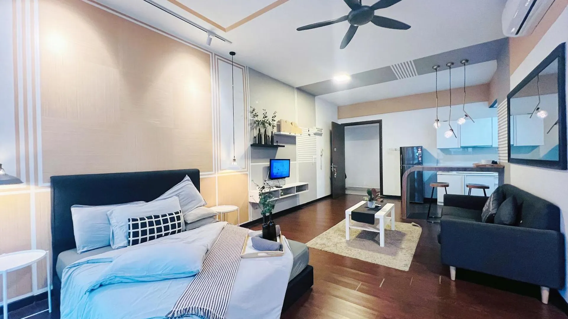 Daire Regalia Residence And Suites By Awesomestay Kuala Lumpur