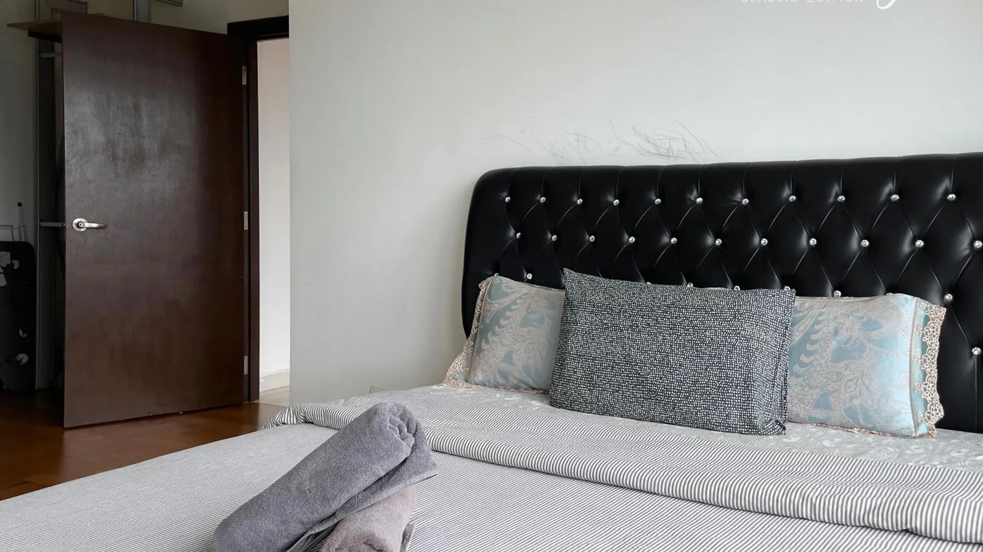 Regalia Residence And Suites By Awesomestay Kuala Lumpur 0*,