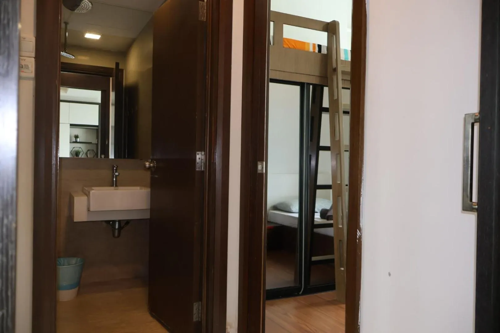 Regalia Residence And Suites By Awesomestay Kuala Lumpur 0*,